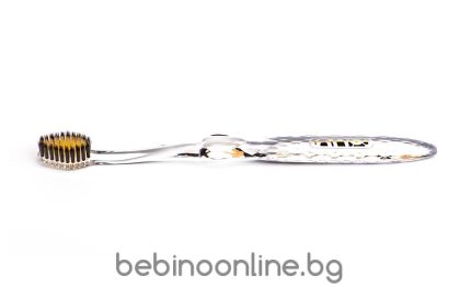 NANO-B Четка за зъби  със злато и въглен кристал, 1 бр/зелена,розова,прозрачна/