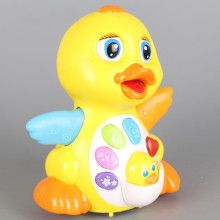 ВЕГА ТОЙС  бебешка играчка Пате - пее и танцува  код 100778194