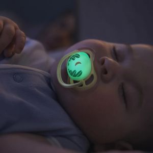 AVENT Ultra Air NightTime,ортодонтски силиконови залъгалки 0-6 м., пастелни-неутрални, в кутия за стерилизиране 0658.001