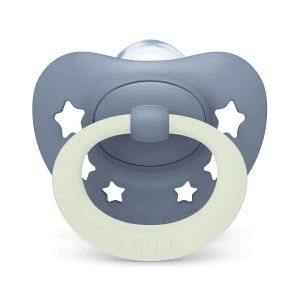 NUK FC Залъгалка силикон + кутийка 0-6 м 2 бр. DAY&NIGHT МОМЧЕ 175.396